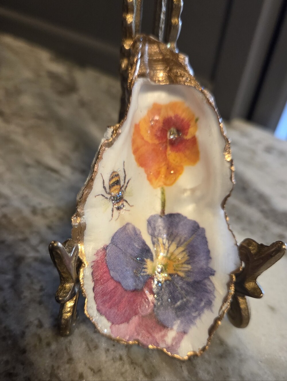 Handcrafted Ring Oyster Dish Of PANSY BEE DESIGN